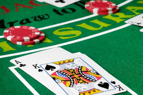 Techniques for playing blackjack to have a better chance of winning